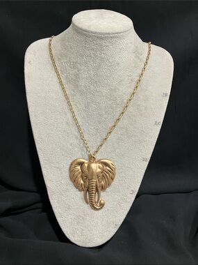 Gold Elephant Pendant Necklace - Women's Accessories